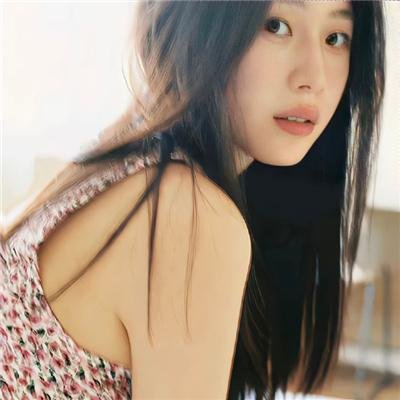 情比山高
